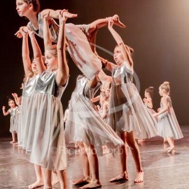 O ESPÍRITO DA DANÇA - 0140