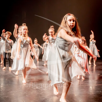 O ESPÍRITO DA DANÇA - 0142