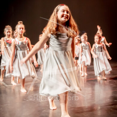 O ESPÍRITO DA DANÇA - 0143