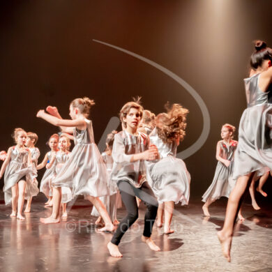 O ESPÍRITO DA DANÇA - 0144