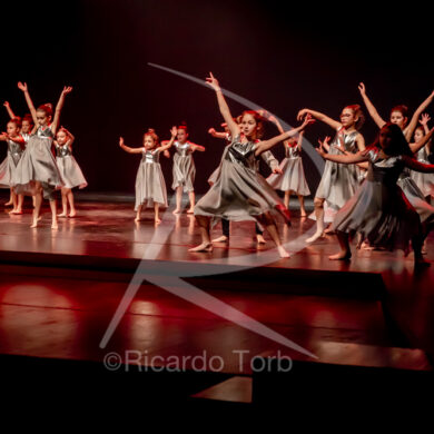 O ESPÍRITO DA DANÇA - 0381