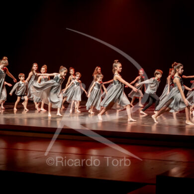 O ESPÍRITO DA DANÇA - 0382