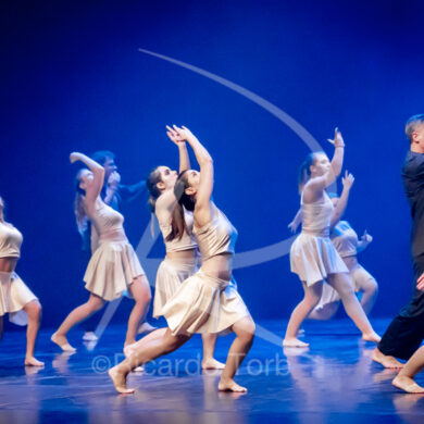 O ESPÍRITO DA DANÇA - 0418